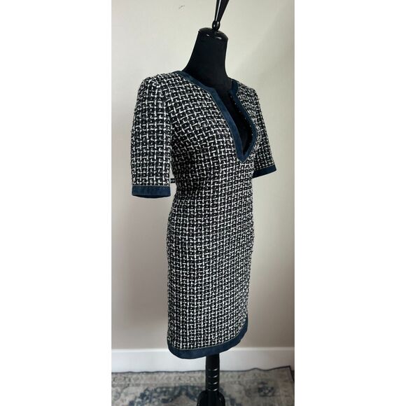 AUTHENTIC CHANEL 17A BLUE GREEN WHITE MULTICOLOR TWEED SUEDE LEATHER DRESS 38 - Picture 4 of 16